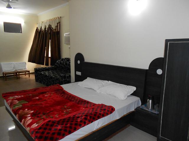 Hotel Devi Mahal Katra (Jammu and Kashmir) Quarto foto