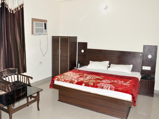 Hotel Devi Mahal Katra (Jammu and Kashmir) Quarto foto
